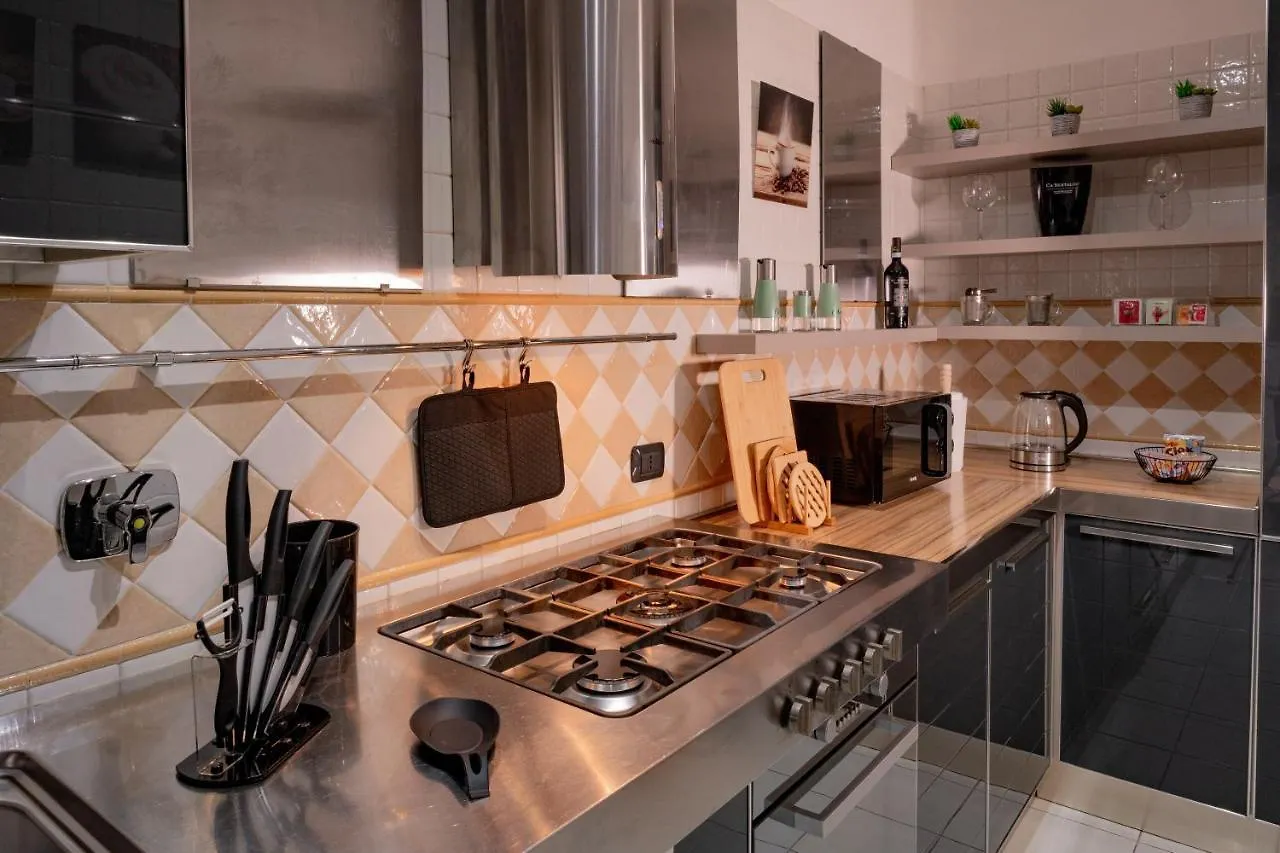Suite Leonardo Relax Fiumicino Apartment